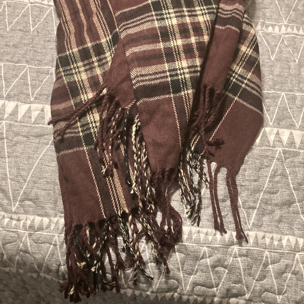 Open shawl,patterned,never worn - Picture 6 of 6